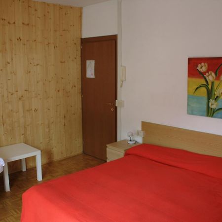Albergo Della Posta Clusone Zewnętrze zdjęcie